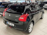 Begagnad Suzuki Swift 2023 Svart