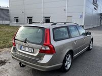 begagnad Volvo V70 2.4D Geartronic Momentum NYBESS
