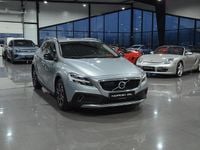 Begagnad Volvo V40 150 HK (110 kW) 2017 Silver Halvkombi