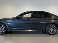 begagnad BMW 530 535 e xDrive Sedan M-Sport HiFi Park Assistant Drag 2023, Sedan