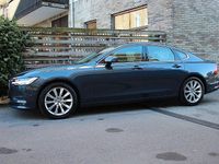 Begagnad Volvo S90 Momentum 191 HK (140 kW) 2017 Mörkblå Sedan