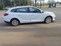 Begagnad Renault Mégane GrandTour 90 HK (66 kW) 2014 Vit Kombi