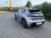 Begagnad Peugeot e-208 GT-line 100 kW (136 HK) 2021 Halvkombi
