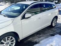 begagnad Volvo V60 D3 Geartronic Lågmil Momentum Euro 6