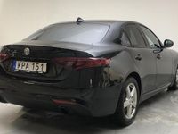 begagnad Alfa Romeo Giulia 2.0 2019, Sedan