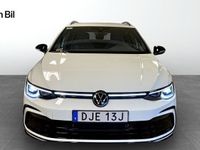 begagnad VW Golf VIII Sportscombi R-Line R-Line 1.5 TSI /V-Hjul /Drag /Värmare