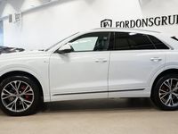 begagnad Audi Q8 55 TFSI Q (340HK) S-Line / B&O / Matrix / VAT