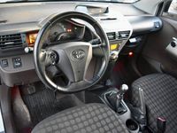 begagnad Toyota iQ 1.0 VVT-i 360KR ÅRSSKATT KEYLESS 0,43L/100KM