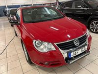 Begagnad VW Eos 140 HK (102 kW) 2010 Röd Cab