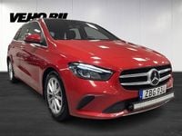 Begagnad Mercedes B200 150 HK (110 kW) 2019 Röd Minibuss