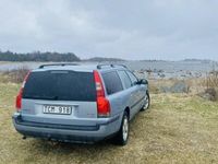 begagnad Volvo V70 2.4