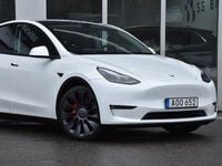 Begagnad Tesla Model Y Performance 392 kW (534 HK) 2023 Vit SUV