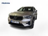 Begagnad Volvo XC40 Core 214 HK (157 kW) 2023 Grå SUV