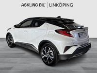 Begagnad Toyota C-HR Edition 184 HK (135 kW) 2020 Vit SUV