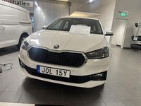 Begagnad Skoda Fabia Style 110 HK (80 kW) 2023 Candy white Halvkombi