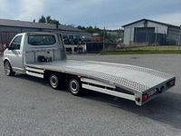 Begagnad VW T5 131 HK (96 kW) 2004 Silver Van