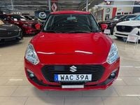 Begagnad Suzuki Swift 90 HK (66 kW) 2020 Röd