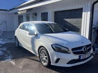 Begagnad Mercedes A180 Urban 122 HK (89 kW) 2017