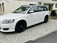 begagnad Volvo V50 D5 Kinetic, R-Design Euro 4