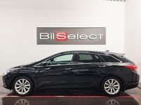 Begagnad Hyundai i40 141 HK (103 kW) 2015 Svart Kombi