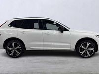 Begagnad Volvo XC60 R-Design 398 HK (292 kW) 2021 Vit SUV