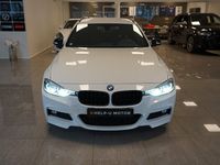 begagnad BMW 320 i xDrive Touring M Sport LED Navi SoV PDC 184hk