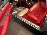 Begagnad Ford V8 1956 Grå metallic Cab