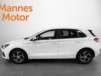 begagnad Hyundai i30 5D Essential 1.0 T-GDI DCT Euro 6