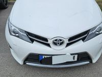 begagnad Toyota Auris 1.4 D-4D