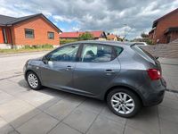 Begagnad Seat Ibiza 86 HK (63 kW) 2013 Gråmetallic