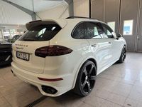 Begagnad Porsche Cayenne Turbo 441 HK (324 kW) 2016 Vit SUV
