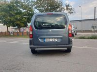 Begagnad Peugeot TePee 92 HK (67 kW) 2013 Grå Minibuss