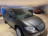Begagnad Chrysler Grand Voyager 174 HK (127 kW) 2005 Brun Minibuss
