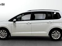 Begagnad VW Touran 110 HK (80 kW) 2017 Vit (pure white) Minibuss