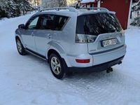 Begagnad Mitsubishi Outlander 156 HK (114 kW) 2010