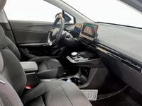 Begagnad MG MG4 EV 125 kW (170 HK) 2024 Svart Halvkombi