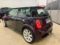 Begagnad Mini John Cooper Works 170 HK (125 kW) 2006 Halvkombi