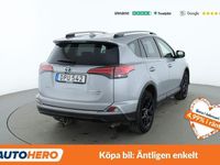 Begagnad Toyota RAV4 Hybrid Edition 200 HK (147 kW) 2018 Silver SUV