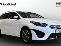 Begagnad Kia Ceed Advance 141 HK (103 kW) 2023 Vit Halvkombi