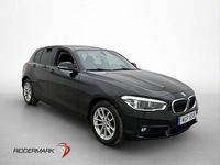 Begagnad BMW 118 Advantage 136 HK (100 kW) 2016 Svart Halvkombi