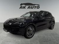 Begagnad Porsche Cayenne Turbo 549 HK (403 kW) 2019 Svart SUV