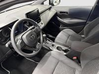 Begagnad Toyota Corolla Hybrid Life 124 HK (91 kW) 2022 Brun Halvkombi