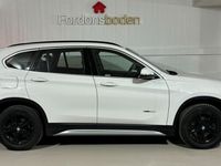 begagnad BMW X1 xDrive 20i Steptronic X-line | Navi | Drag | Head-Up