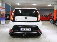 Begagnad Kia Soul Premium 132 HK (97 kW) 2015 Vit SUV