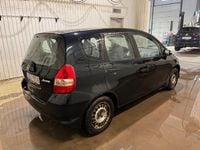 Begagnad Honda Jazz 83 HK (61 kW) 2007 Svart Halvkombi