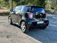 begagnad Toyota iQ 1.0 VVT-i Super CVT?i, Automat, Navigator, Skinn