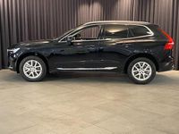 Begagnad Volvo XC60 Momentum 253 HK (186 kW) 2022 Svart SUV