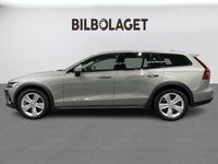 Begagnad Volvo V60 CC Core 253 HK (186 kW) 2024 Grå Kombi