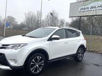 Begagnad Toyota RAV4 152 HK (111 kW) 2015 Vit SUV