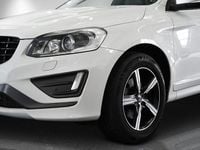 Begagnad Volvo XC60 R-Design 190 HK (139 kW) 2017 Vit SUV